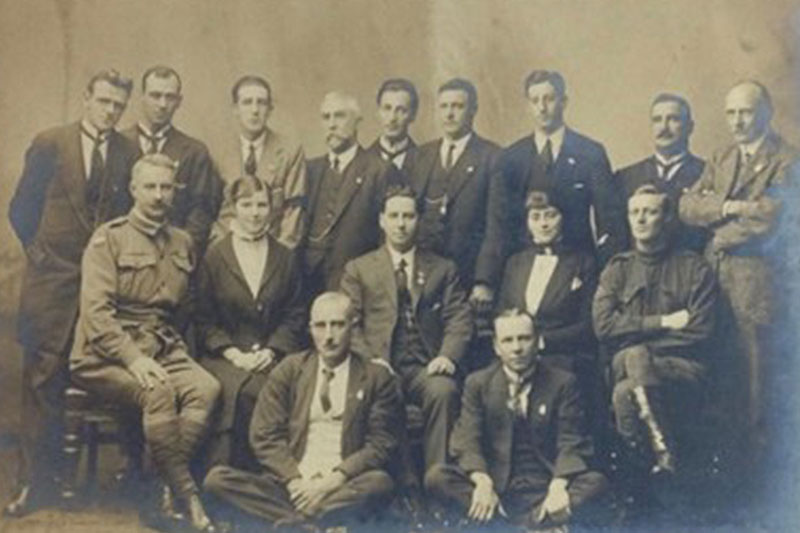 Delegates at the June 1916 meeting in Melbourne - Sidney Cripps (seated rear row second from left, Herbert Maddock (standing right of rear row), William Burns (seated left of front row), John Collins (seated right of front row). Image courtesy of RSL Australia.